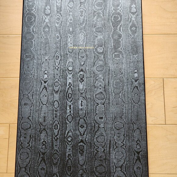 Dries Van Noten Silver Metallic Over the Knee Boots Sz 40 - Picture 10 of 12